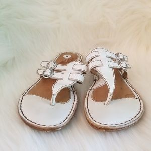 Born sandals, -size 8